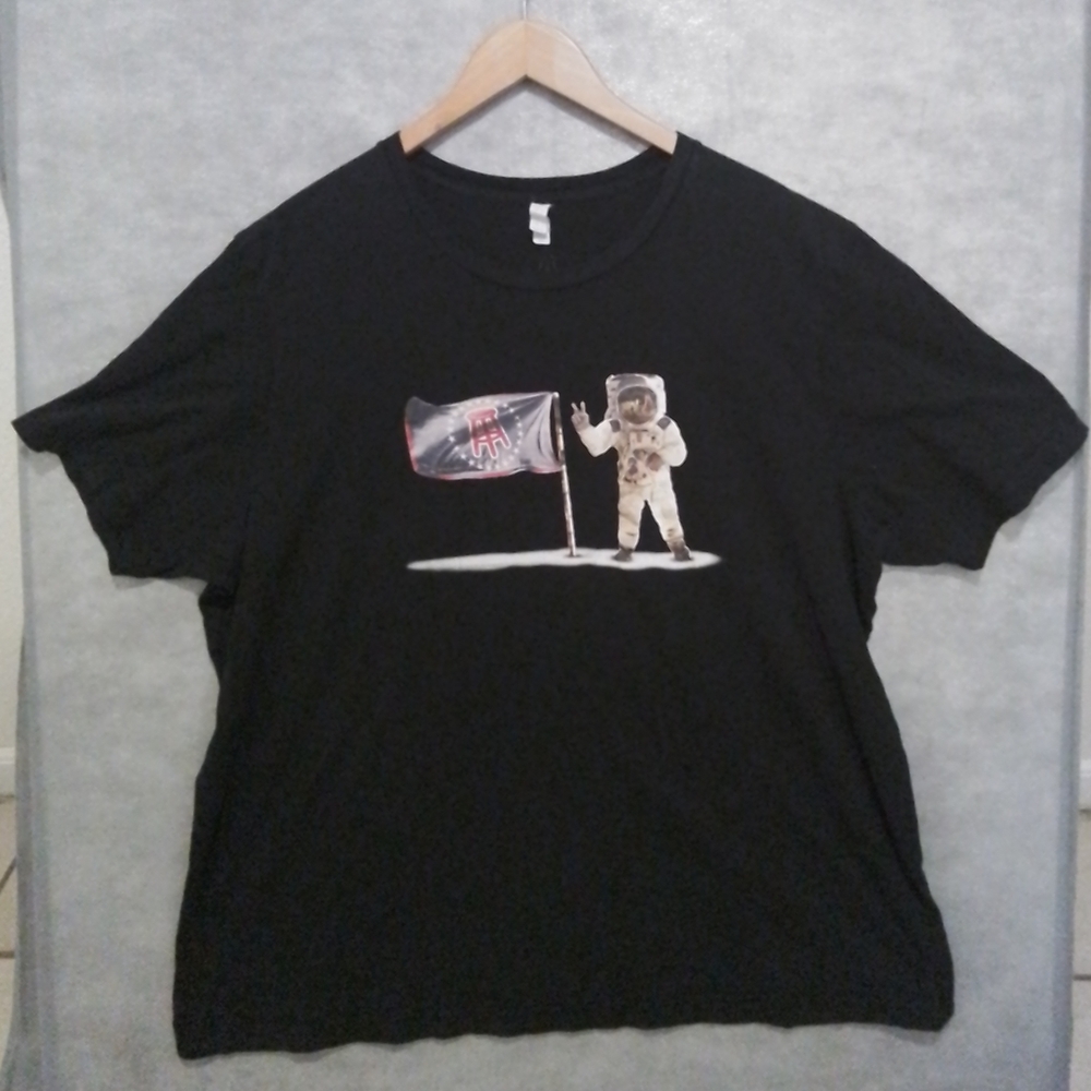 Bar Stool Sports "Moon Landing" T-shirt : Size 3XL : Black